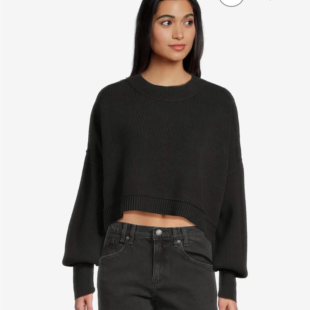 Free People Black Cropped Crewneck Sweater